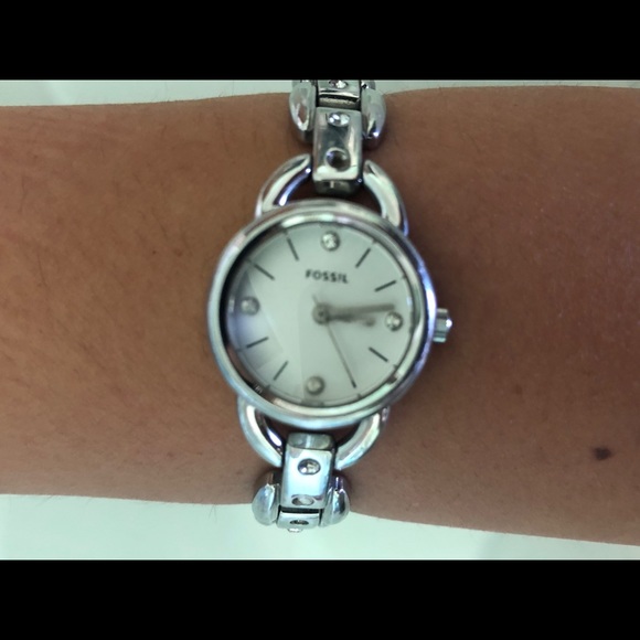 Vintage Fossil Silver Link Chain Watch - Picture 7 of 8